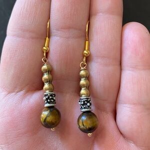 ❤️5/$15 Mixed Metal Handcrafted Tiger Eye Drop Earrings